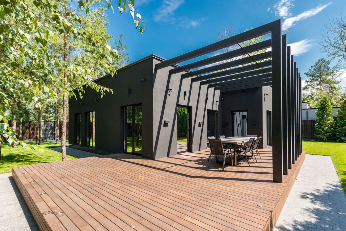 Newly built backyard deck